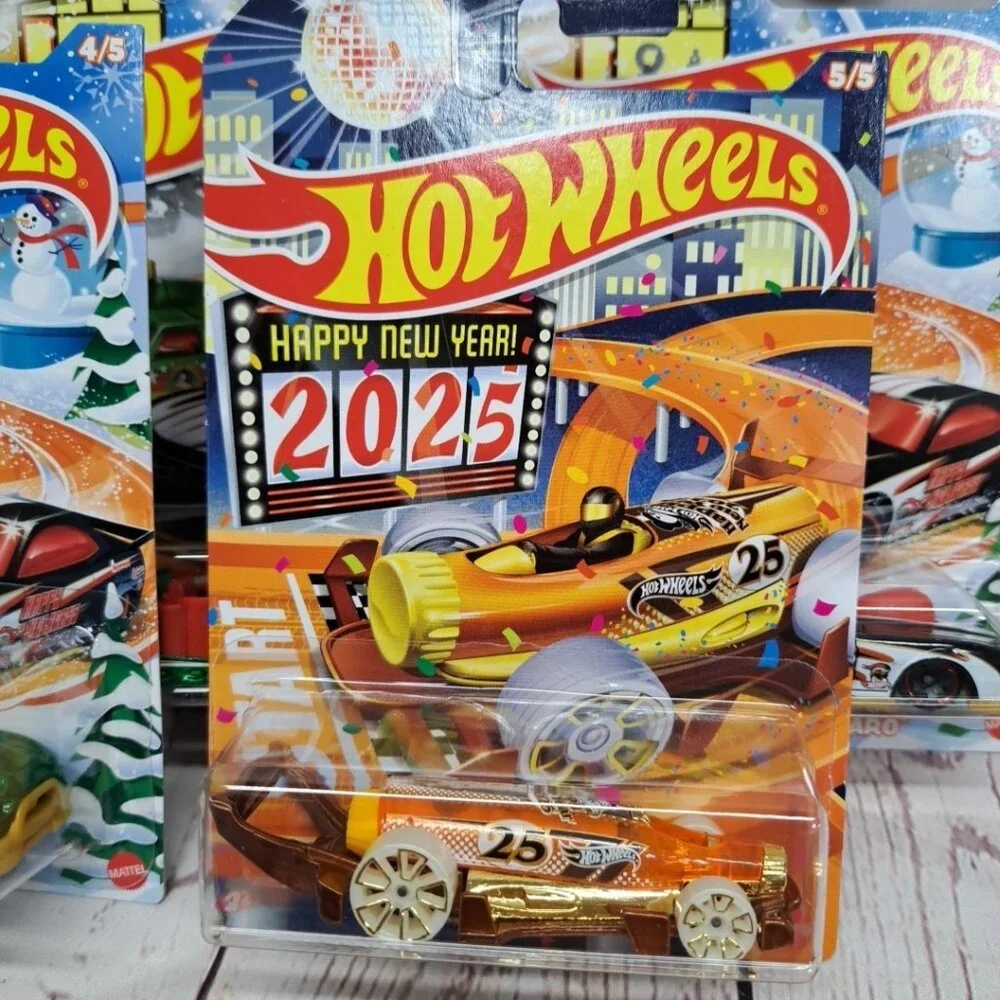 Hot Wheels 2024 Christmas & New‎ Year Holiday Cars 1:64 Diecast Set of 5, W3099